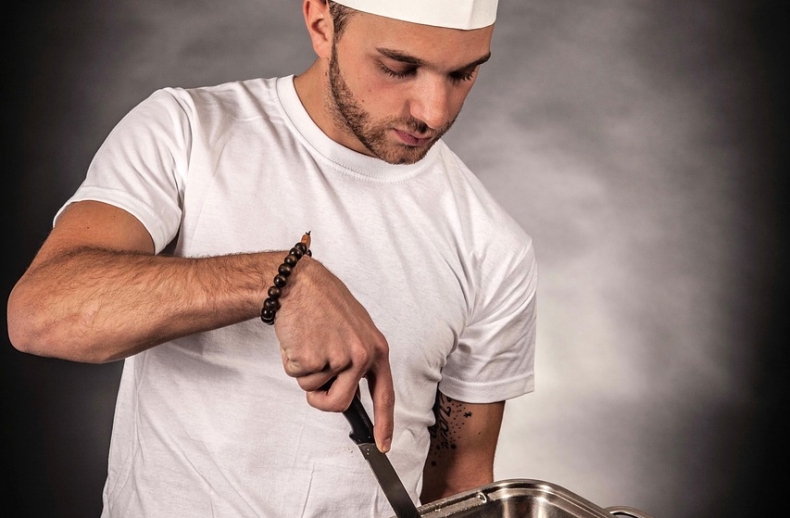 Essential Cooking Hacks for Every Home Chef