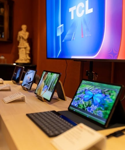 The Art of Digital Storytelling: Crafting Narratives in the Digital Age