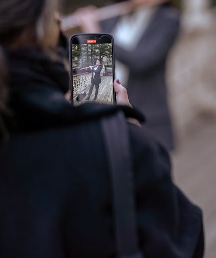 The Art of Digital Storytelling: Engaging Your Audience in the Digital Age