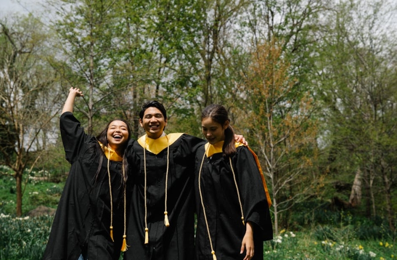 The Future of Remote Work: Embracing Hybrid Models for Greater Success